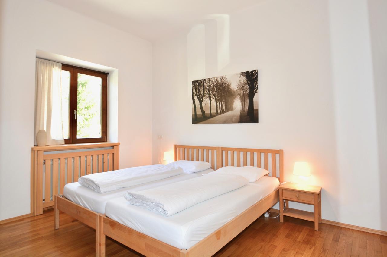 Foxes Mountain View By Z-K-H Rentals Rain  Eksteriør billede
